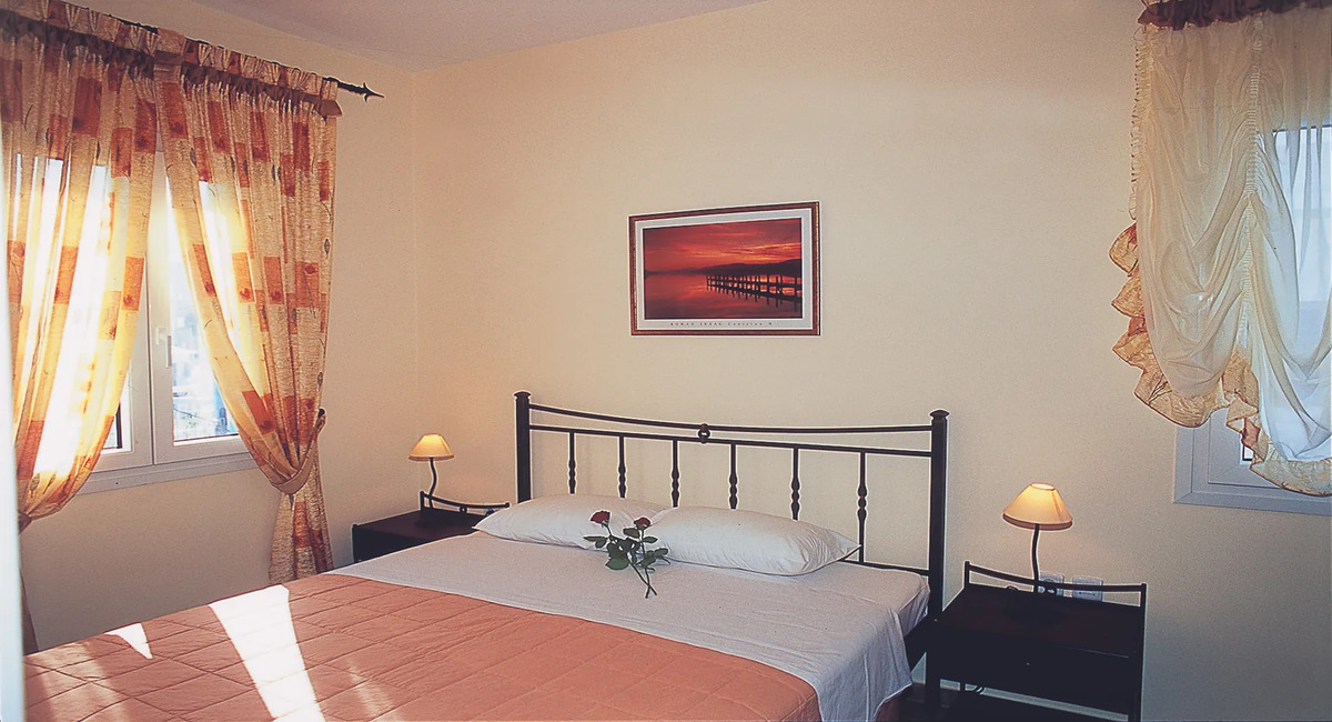 Livanios Studios Milos