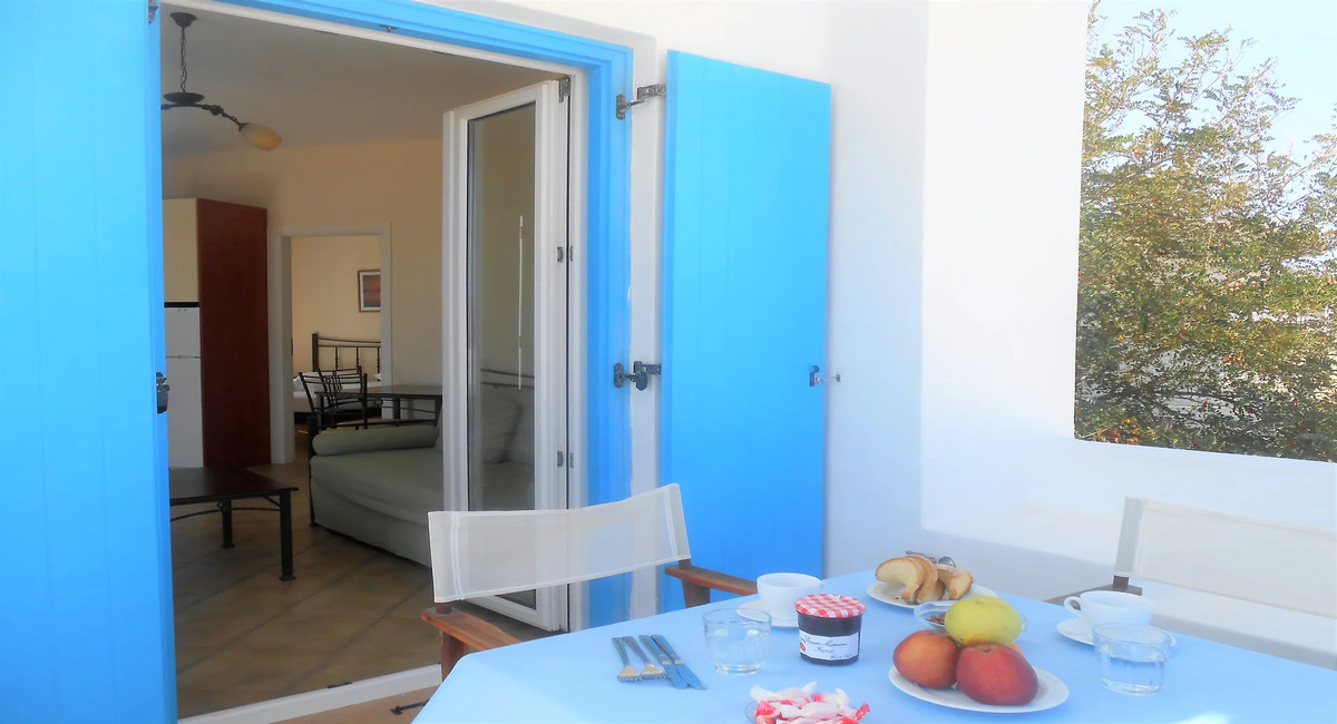 Livanios Studios Milos