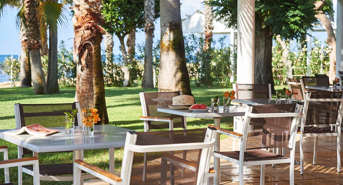 Louis Phaethon Beach