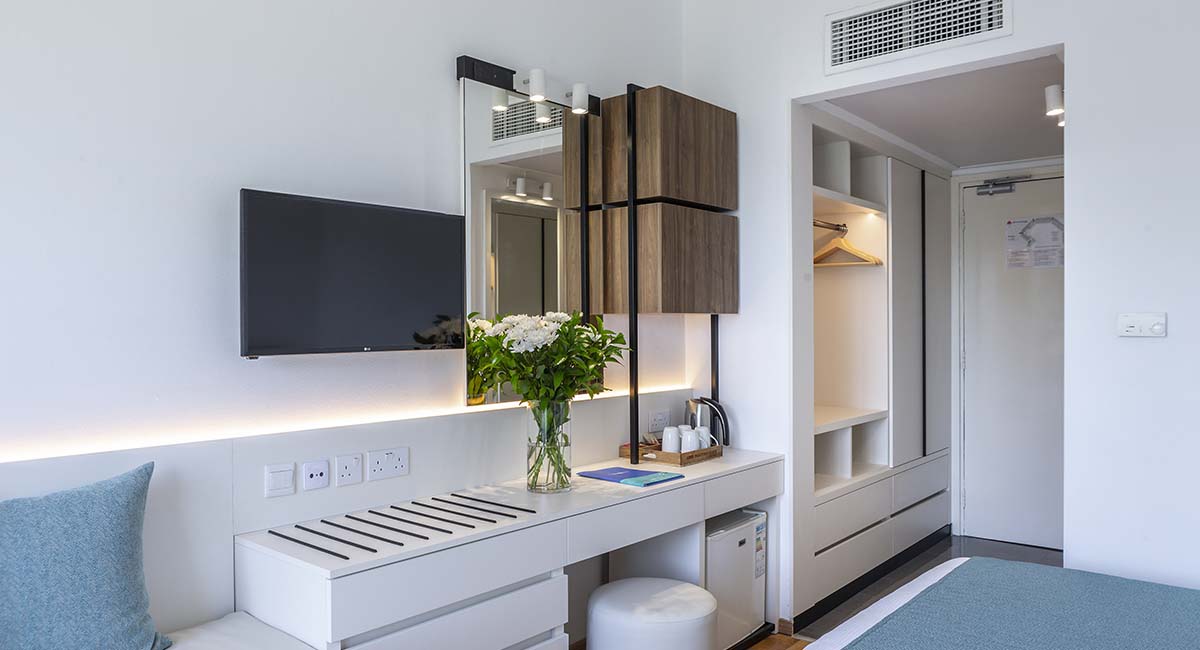 Louis Phaethon Beach