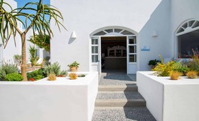 Makris Hotel Santorini