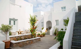 Makris Hotel Santorini
