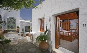 Melenos Lindos Luxury