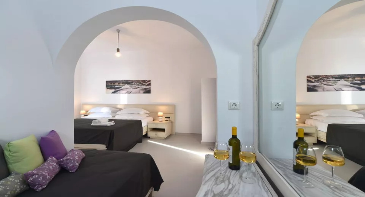 Mersina Exclusive Paros