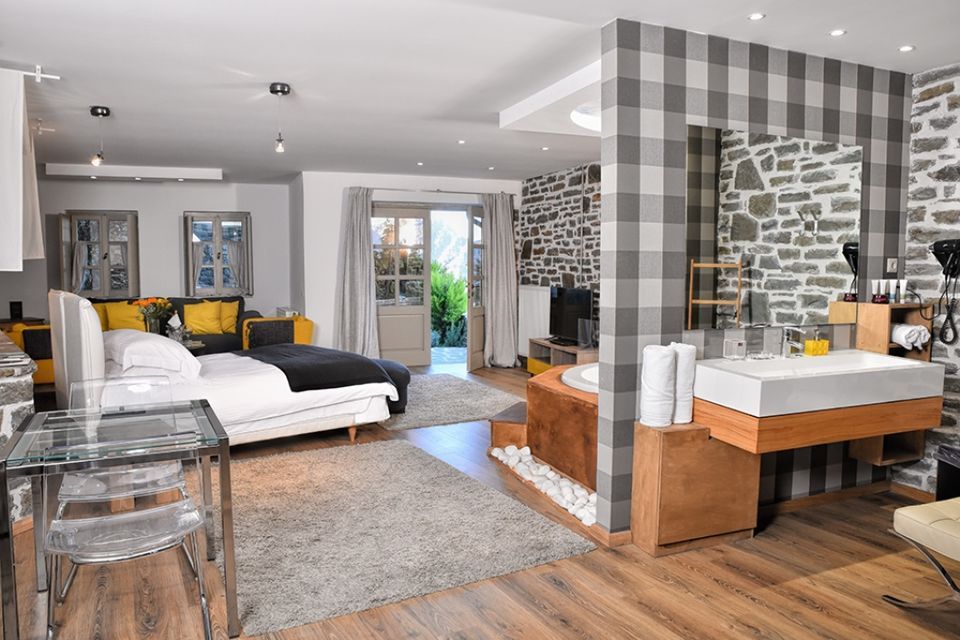 Mikro Papigo 1700 Hotel Spa Zagorohoria