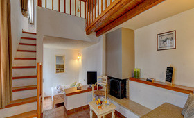 Mourtzanakis Residence