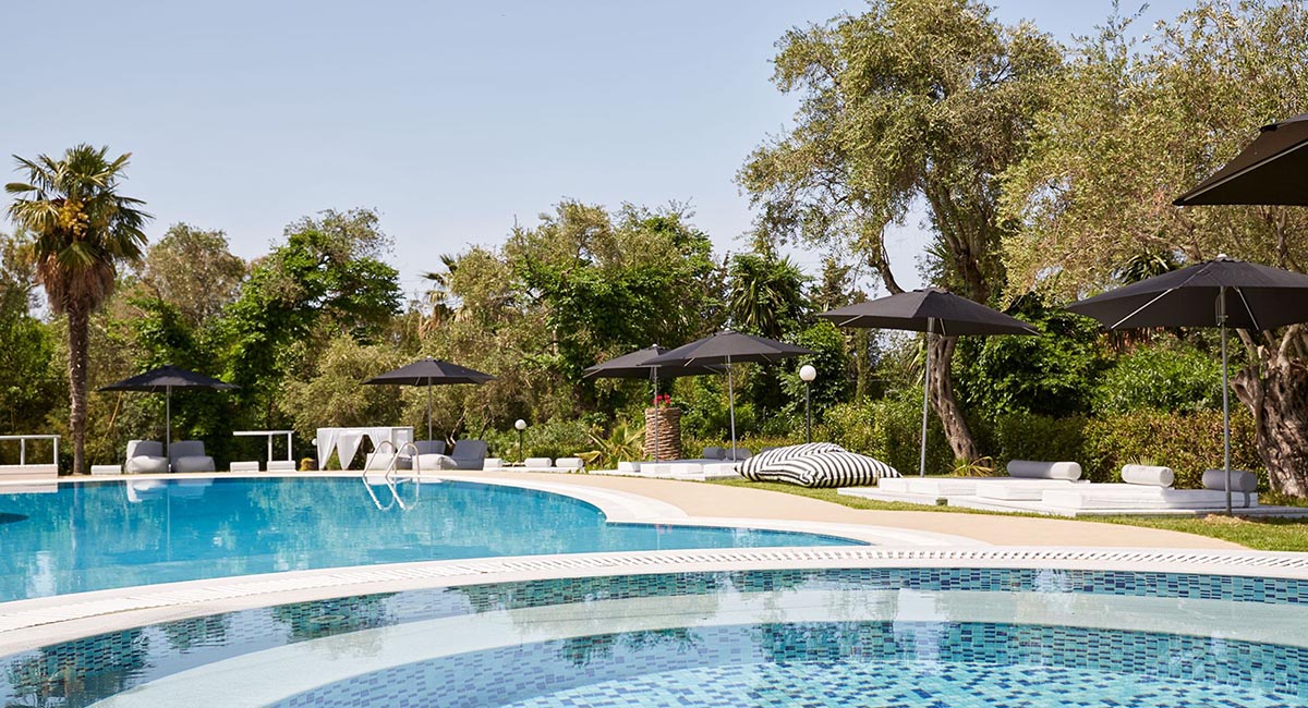 Mr & Mrs White Corfu