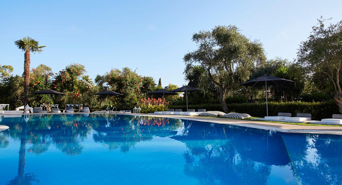 Mr & Mrs White Corfu