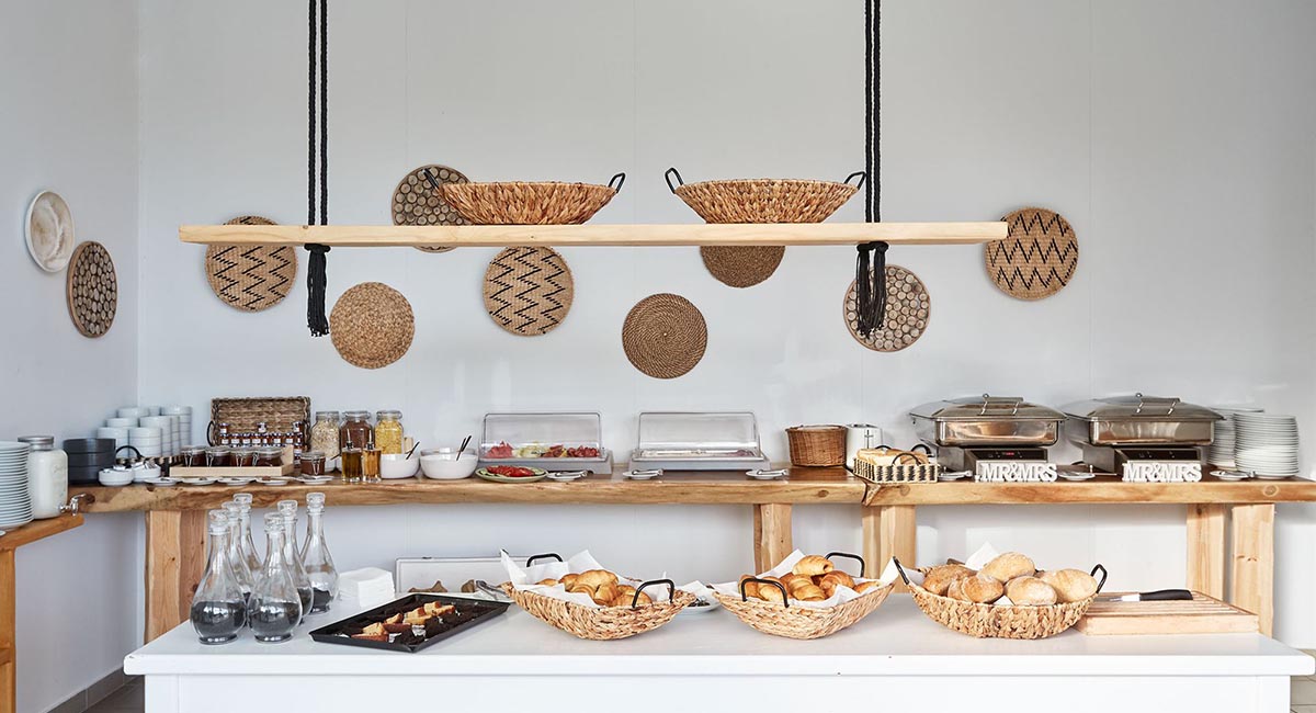 Mr & Mrs White Corfu