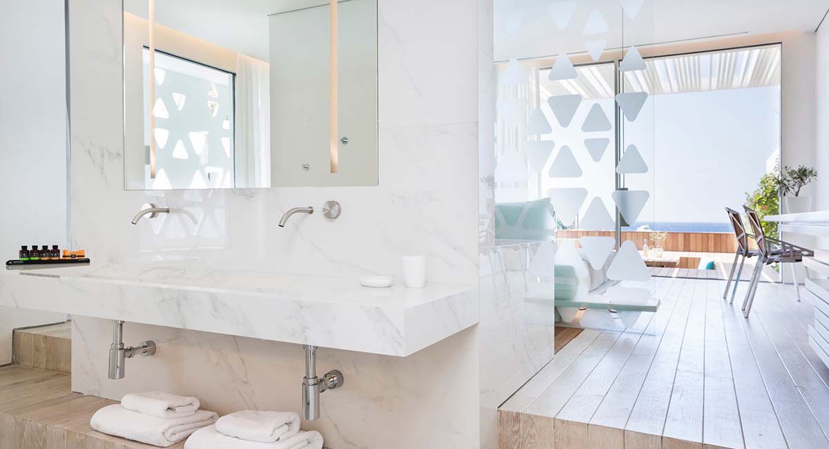 Mykonos Dove Beachfront Hotel