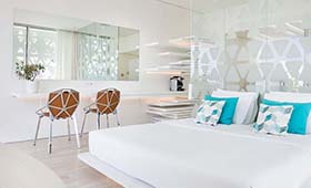 Mykonos Dove Beachfront Hotel