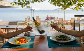 Nafpaktos hotel (incl. auto)