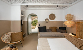 Naxos Euphoria Suites