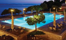 Negroponte Resort (incl. auto)