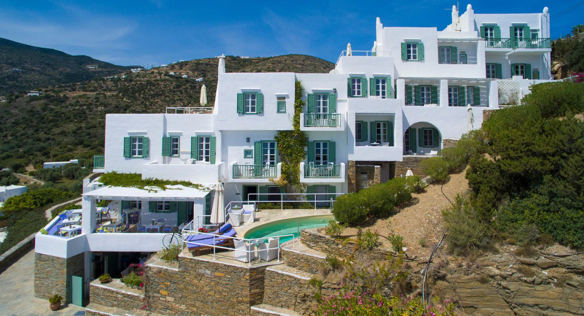 Nyriedes Platys Gialos