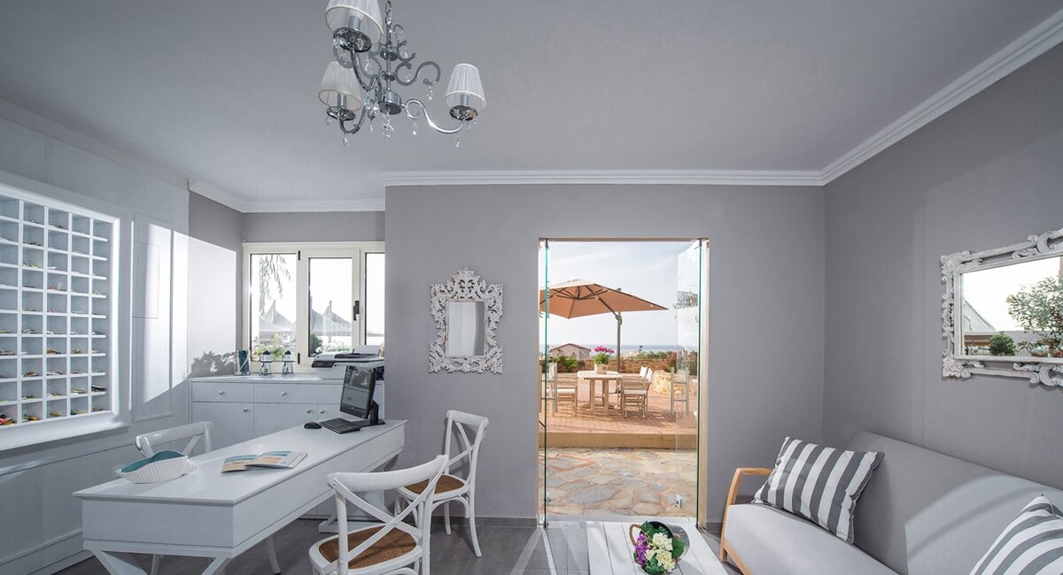 Notos Height Suites Malia