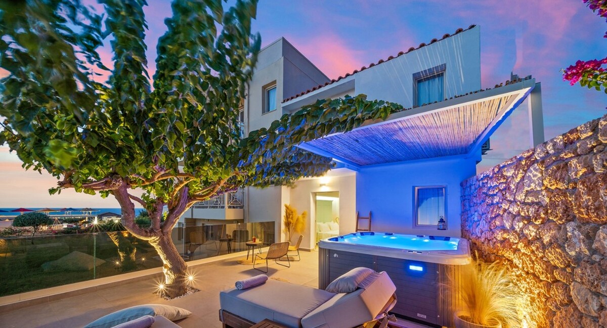 Notos Height Suites Malia