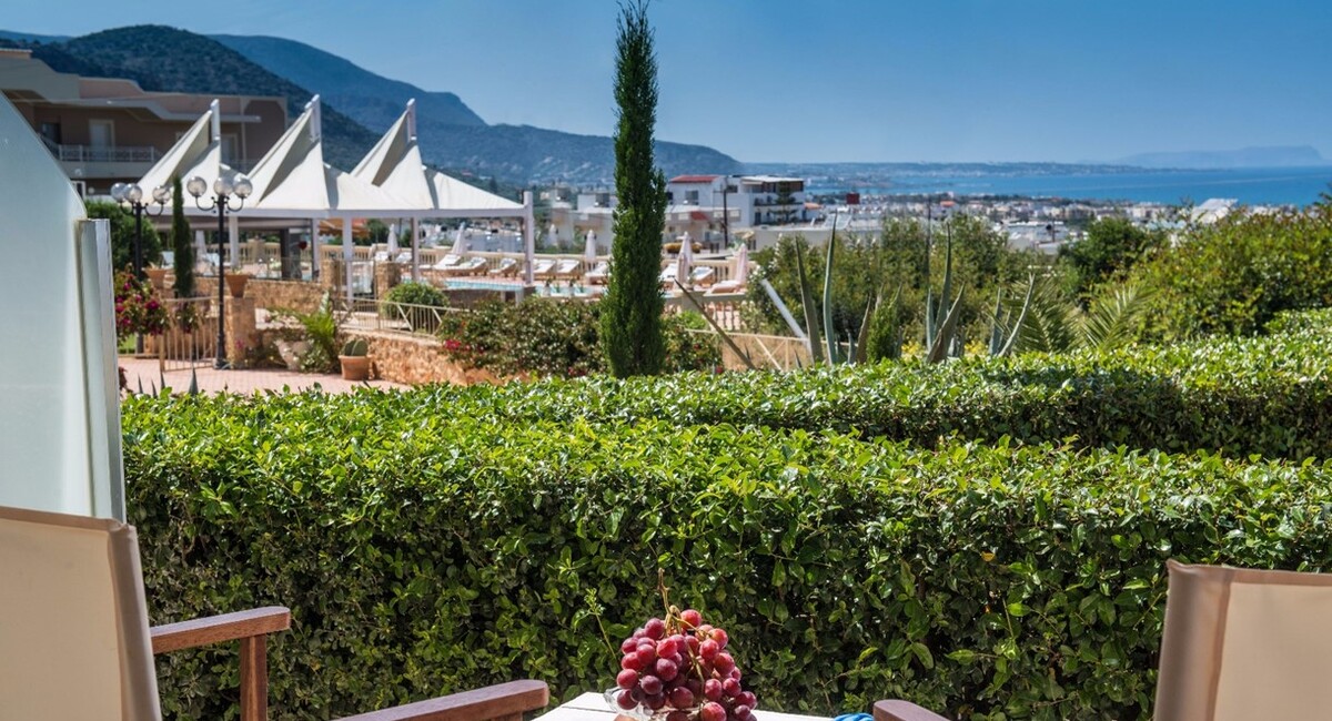 Notos Height Suites Malia