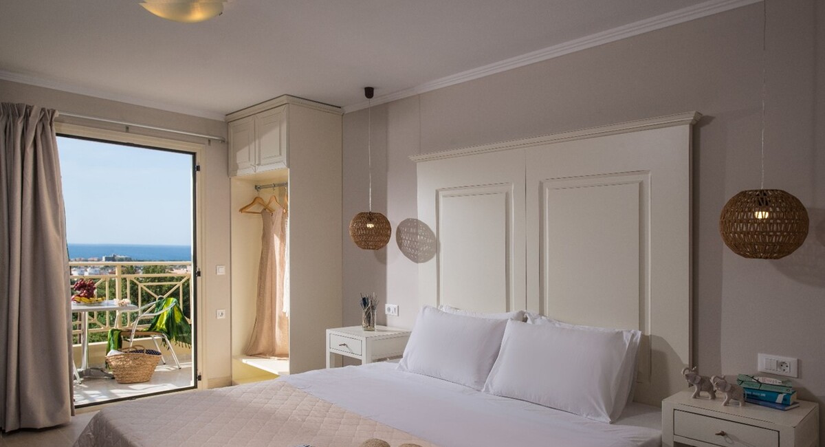 Notos Height Suites Malia