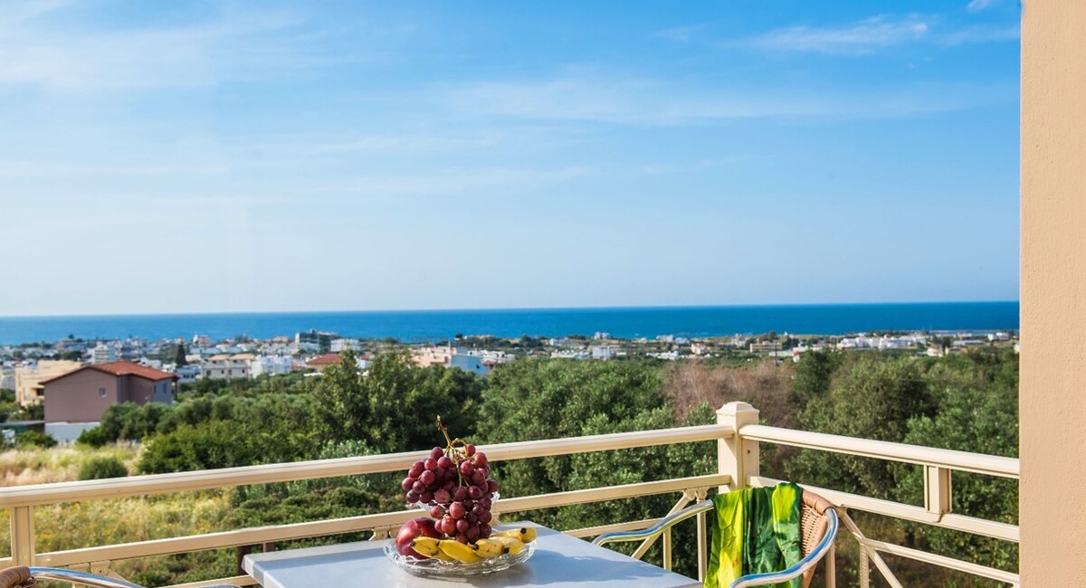 Notos Height Suites Malia