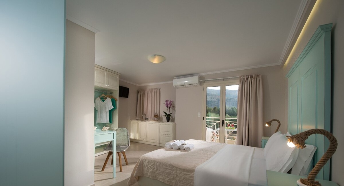 Notos Height Suites Malia