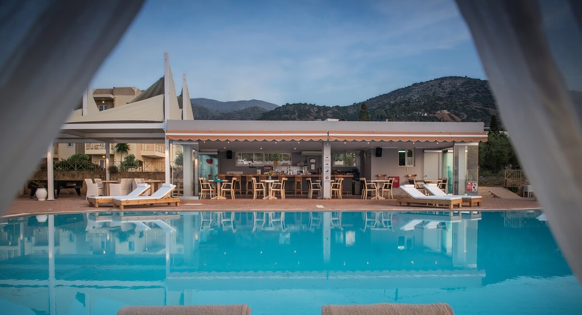 Notos Height Suites Malia