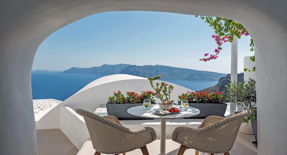 Oia Castle Luxury Hotel