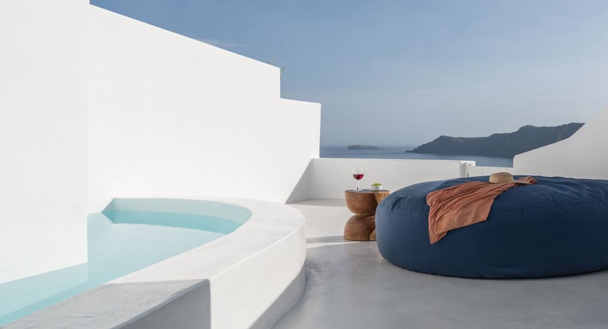 Oia Castle Luxury Hotel
