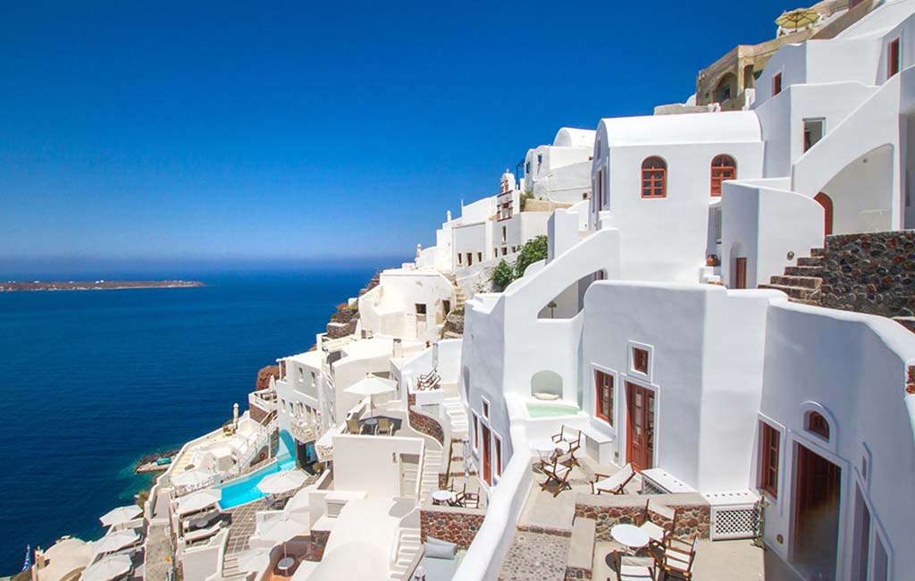 Oia Mare Villas Santorini