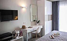 Olympic Star Beach (incl. auto)