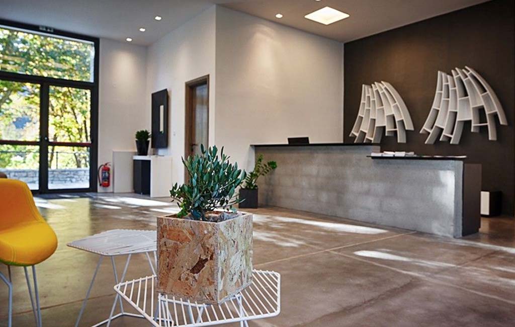 Oniropetra Karpenissi