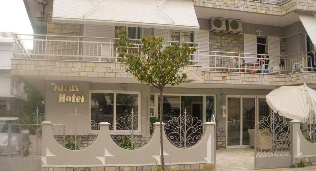 Ouzas hotel