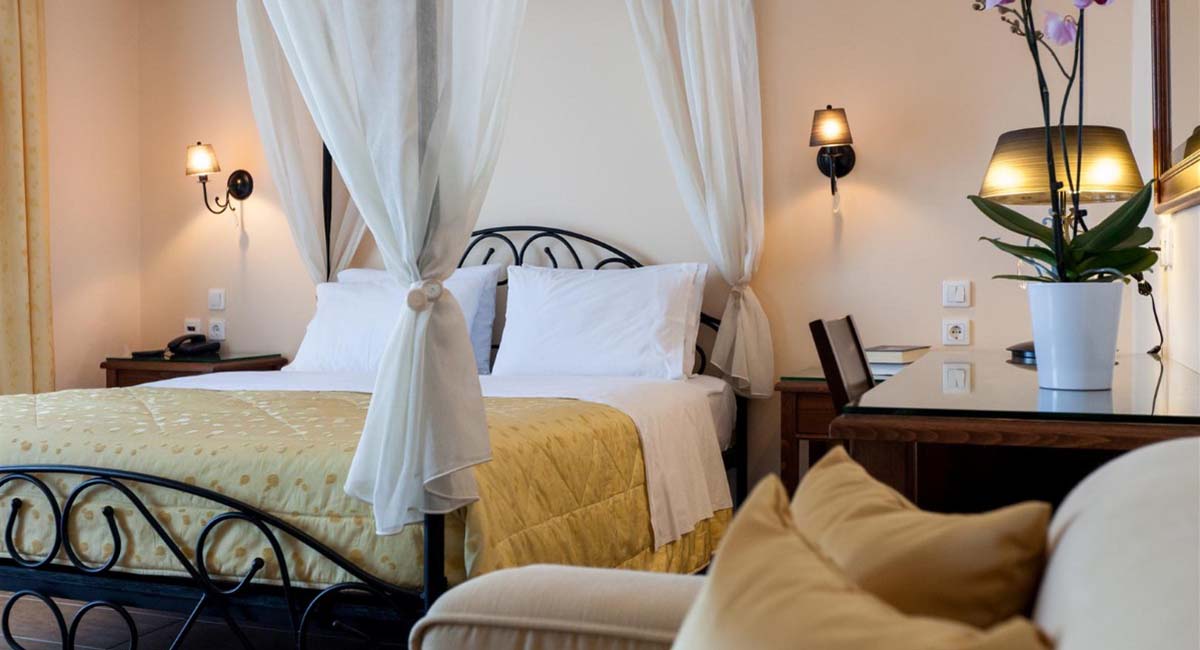 Pantheon City Hotel Githion