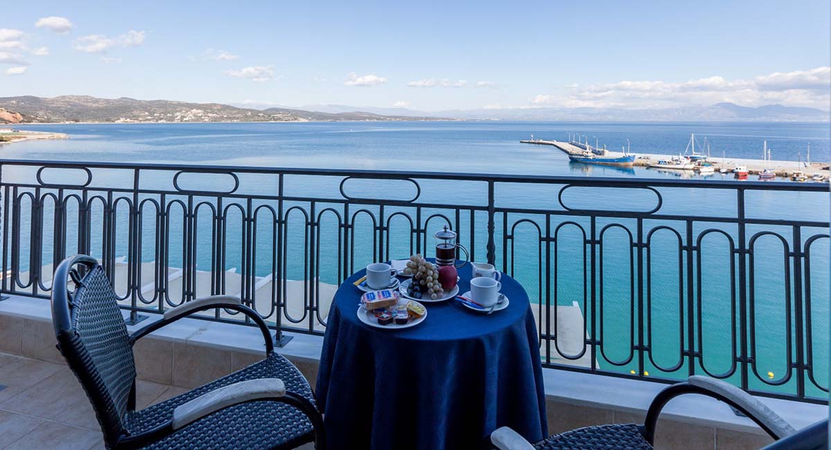 Pantheon City Hotel Githion