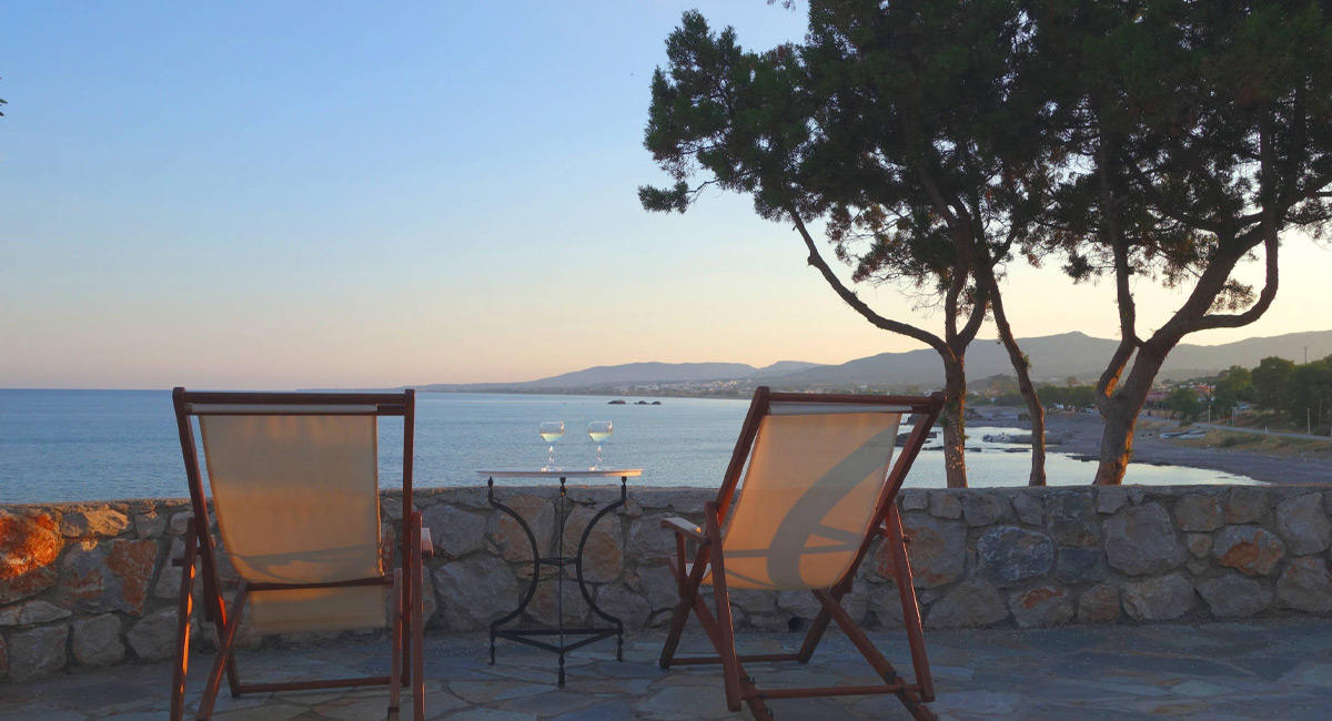 Paraktio Beach Apartments