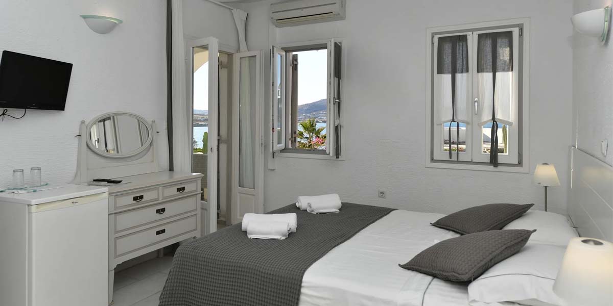 Parian Lithos Naoussa