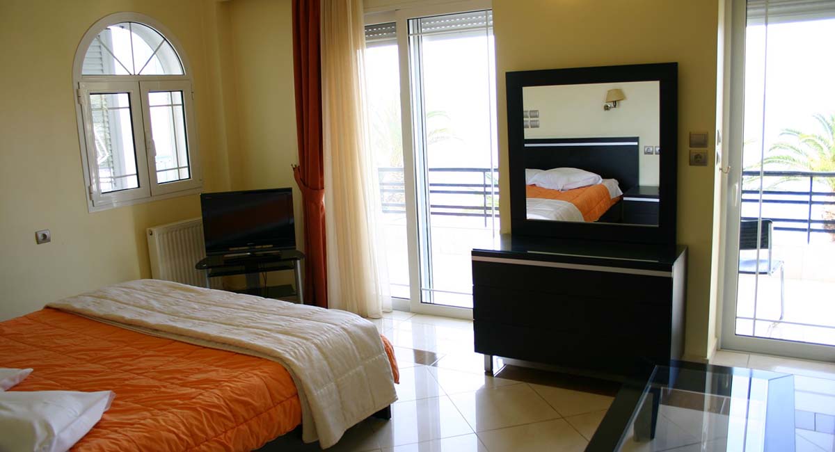 Petit Palais Loutraki