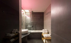 Regina Mare (Adults Only)