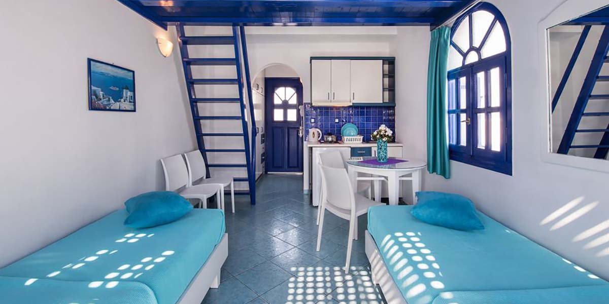 Samsons Village Santorini