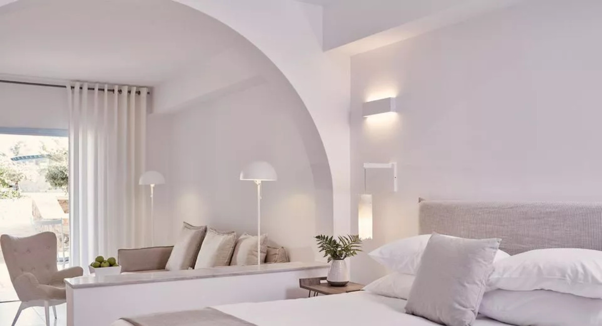 Santo Miramare Perivolos