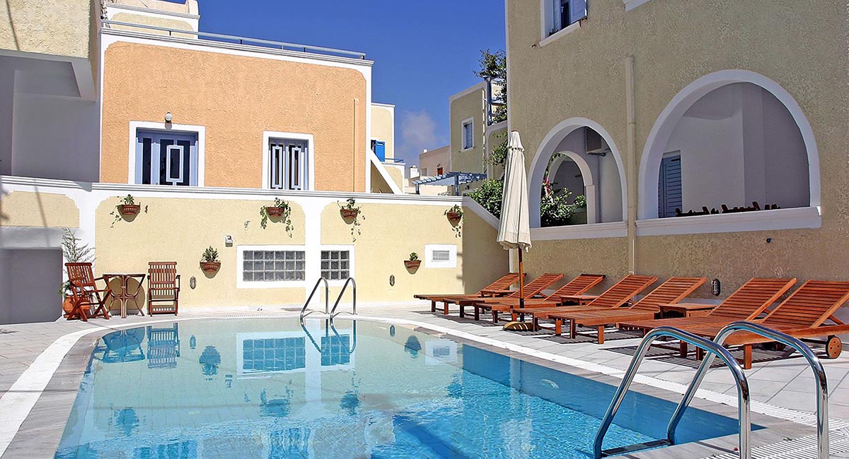 Sellada apartments Kamari