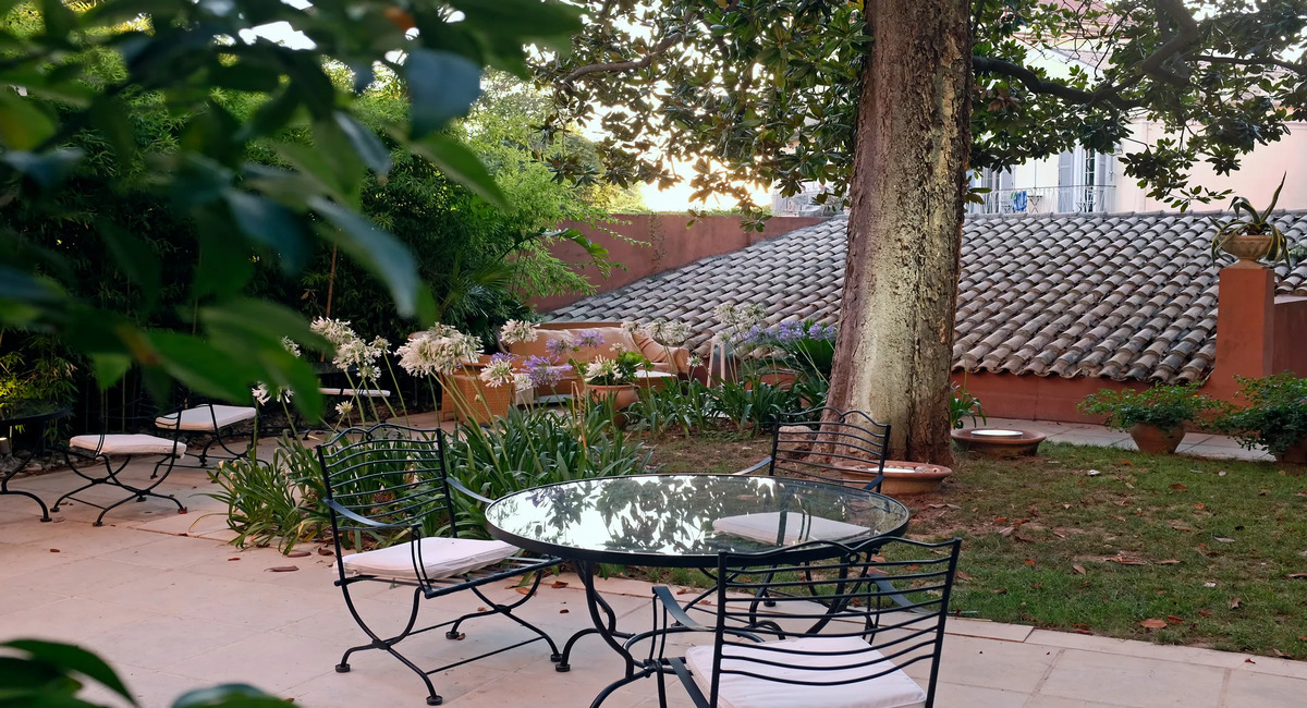 Siora Vittoria Boutique