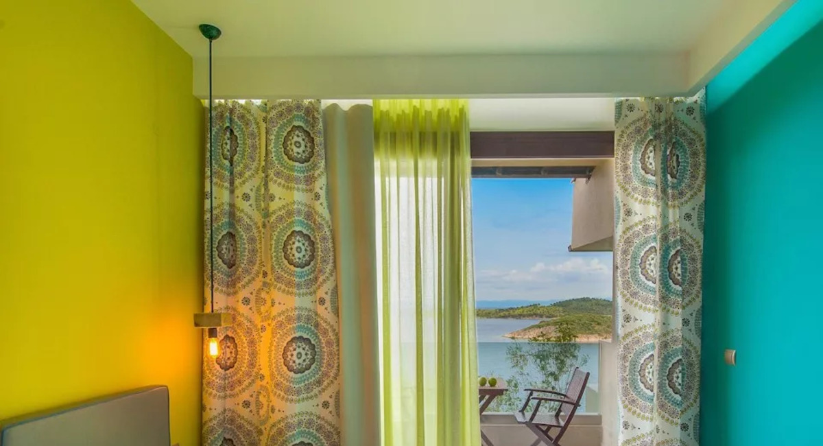 Thalassokipos Vourvourou