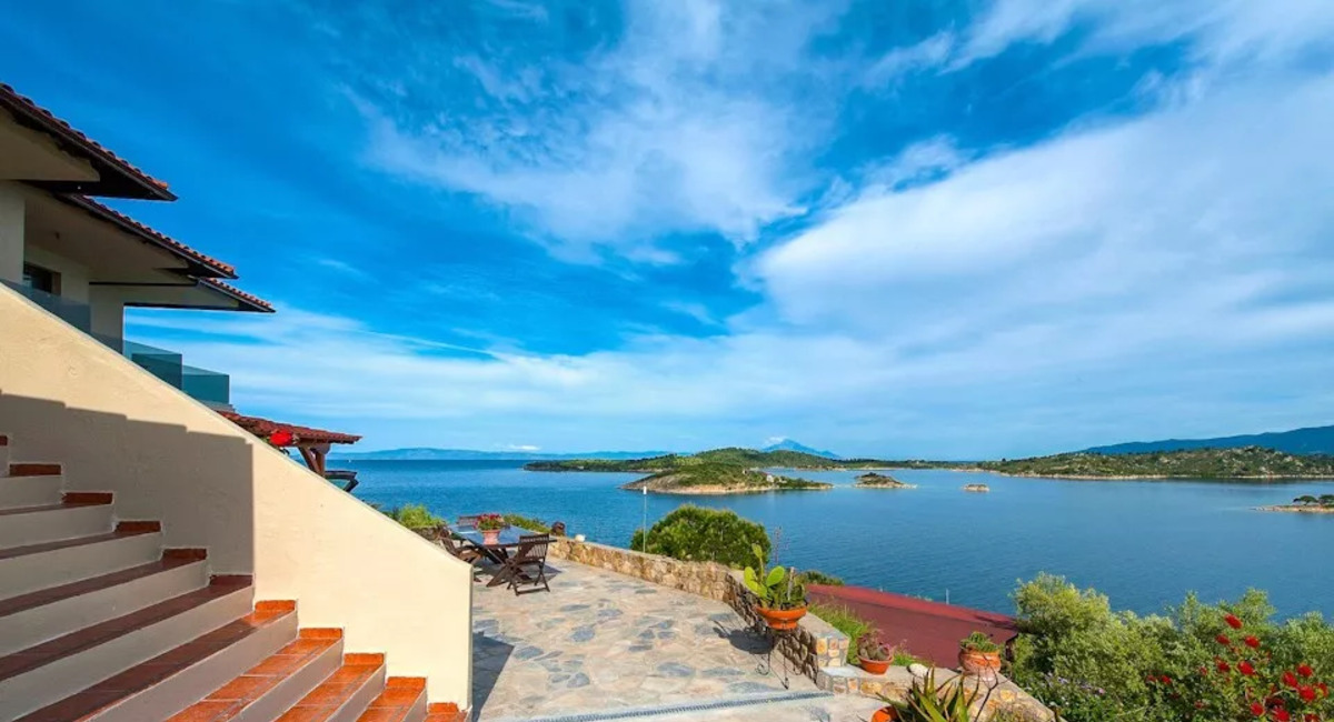 Thalassokipos Vourvourou