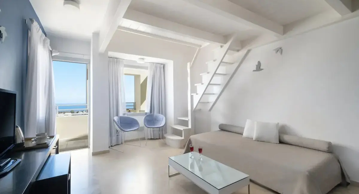 The Majestic Hotel Fira Santorini