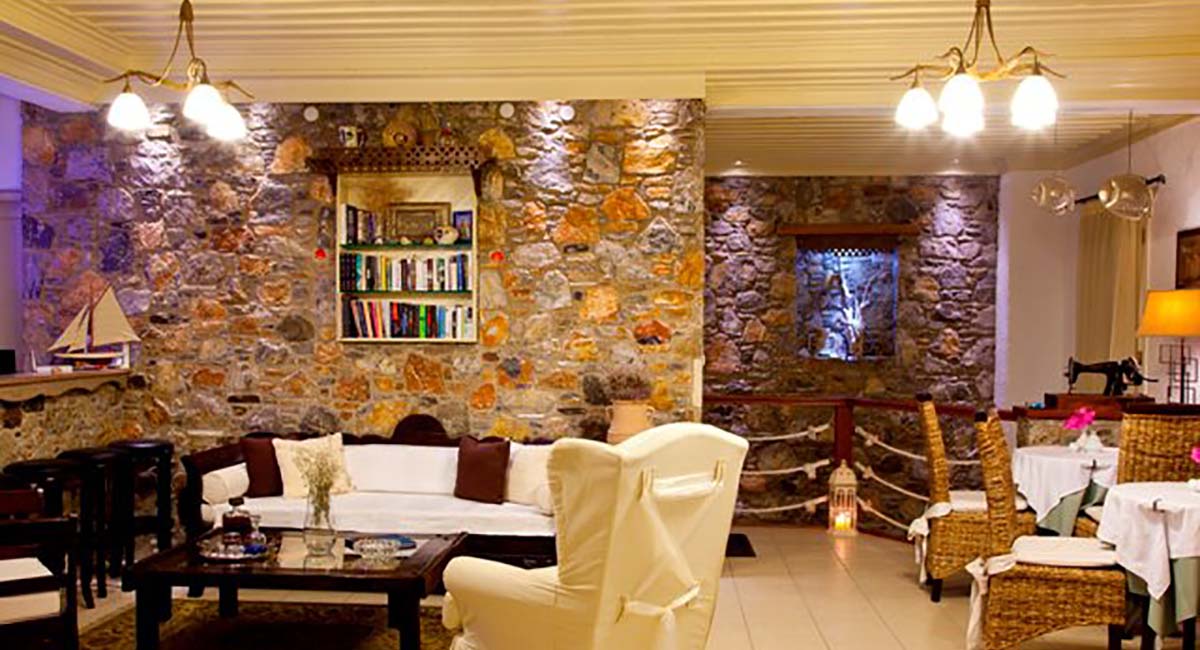 Tholaria Boutique Hotel