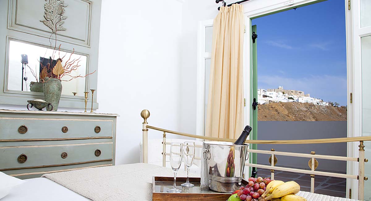 Tholaria Boutique Hotel