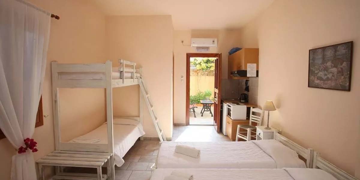 Ventoura Studios Apartments