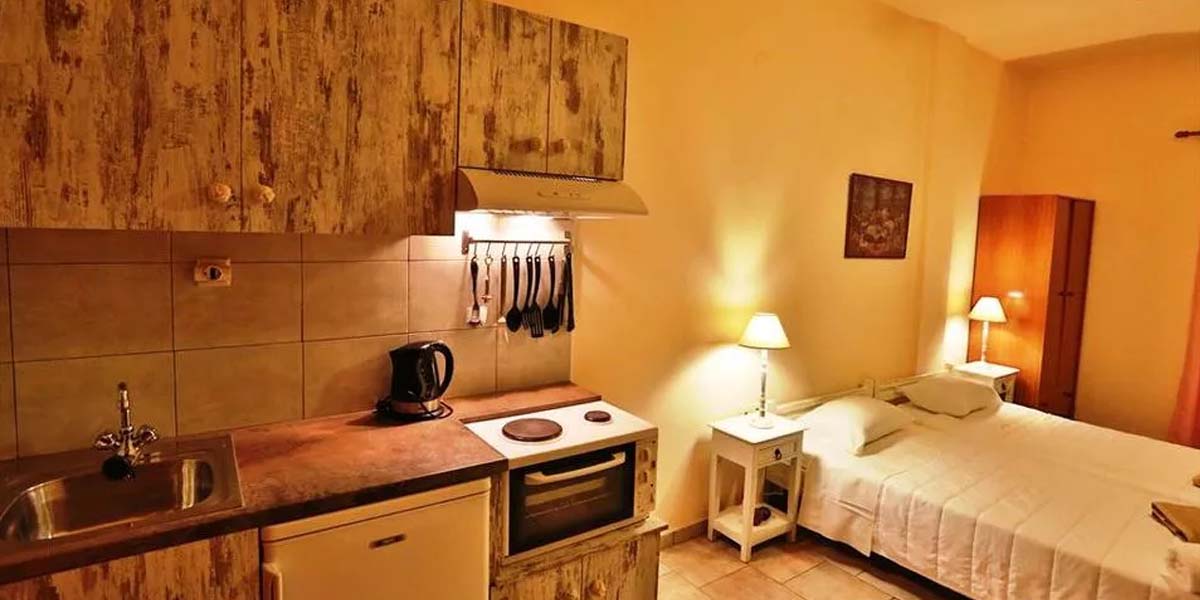 Ventoura Studios Apartments