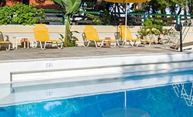 Villa Pefki (incl. auto)